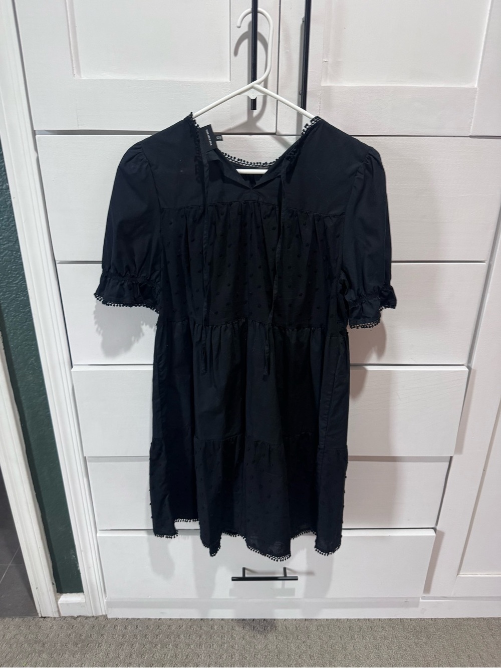 Who What Wear Black Swiss Dot Puff Sleeve Tiered Dress